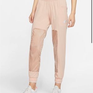 Nike Air running pants. Size medium